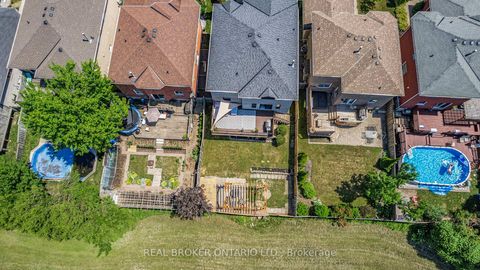Photo 42 at 32 Black Willow Drive, Holly, Barrie