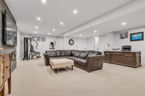 Photo 25 at 35 Senator Reesor's Drive, Amberglen, Markham
