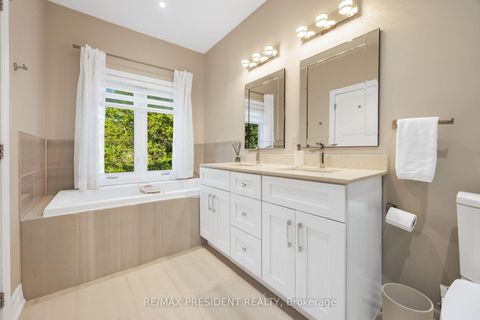 Photo 25 at 3 Highvale Road, Birchmount, Toronto