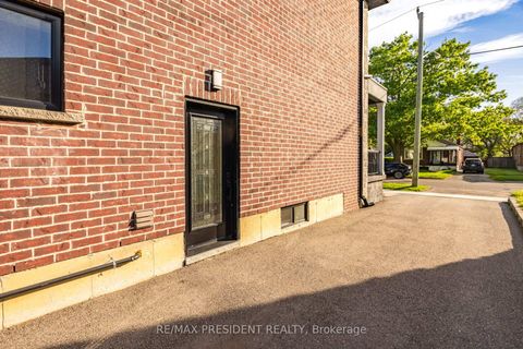 Photo 44 at 3 Highvale Road, Birchmount, Toronto