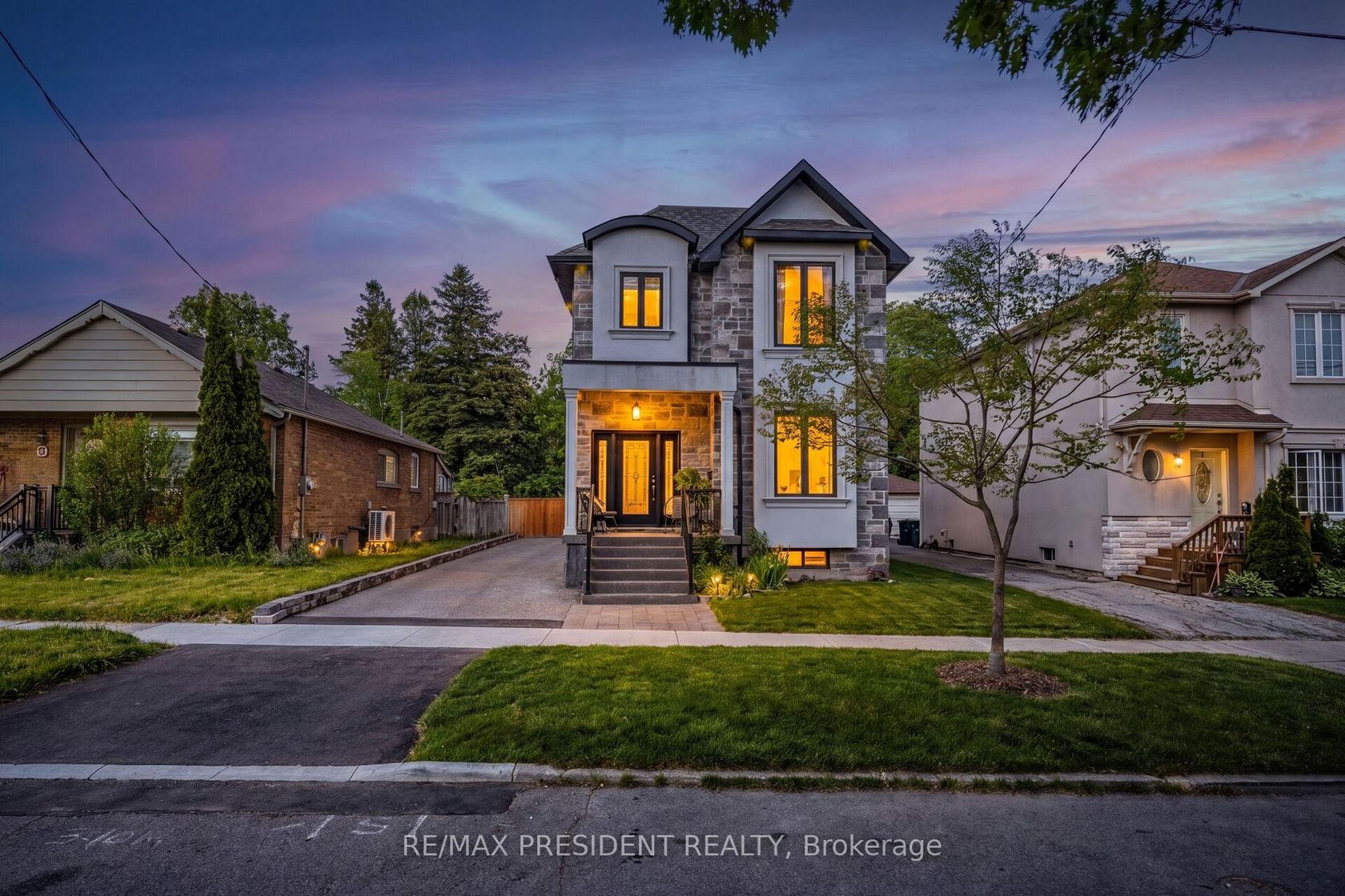3 Highvale Road, Birchmount, Toronto 