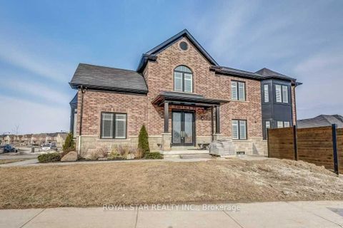 Photo 2 at 1409 Lormel Gate Avenue, Lefroy, Innisfil