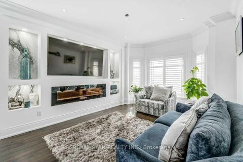 Photo 10 at 1409 Lormel Gate Avenue, Lefroy, Innisfil