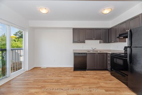 Photo 12 at 23 Peartree Court, Allandale Heights, Barrie
