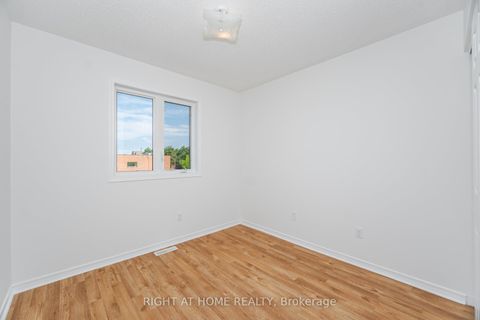 Photo 27 at 23 Peartree Court, Allandale Heights, Barrie