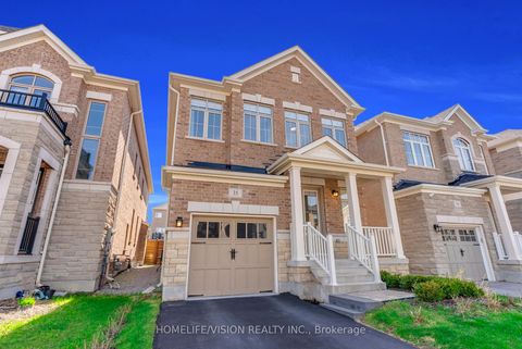 Photo 5 at 35 Pine Hill Crescent, Aurora Estates, Aurora