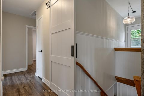 Photo 14 at 405 Bernhard Crescent, O'Neill, Oshawa