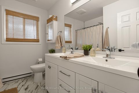 Photo 18 at 405 Bernhard Crescent, O'Neill, Oshawa