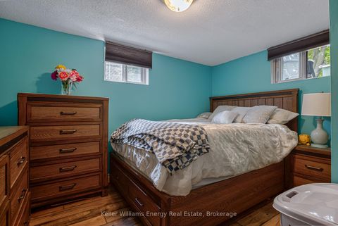 Photo 30 at 405 Bernhard Crescent, O'Neill, Oshawa