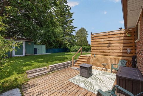 Photo 32 at 405 Bernhard Crescent, O'Neill, Oshawa