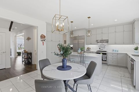 Photo 12 at 63 Bethpage Crescent, Glenway Estates, Newmarket