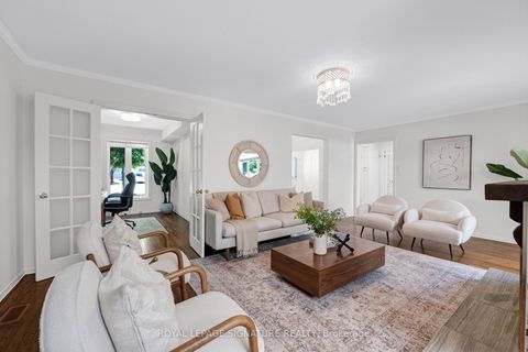 Photo 6 at 14 Manorpark Court, Henry Farm, Toronto