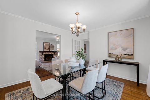 Photo 15 at 14 Manorpark Court, Henry Farm, Toronto