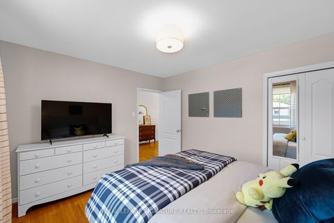 Photo 27 at 14 Manorpark Court, Henry Farm, Toronto