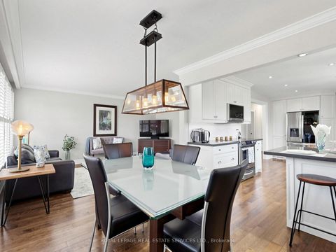 Photo 9 at 9 Coral Cove Crescent, Donalda, Toronto