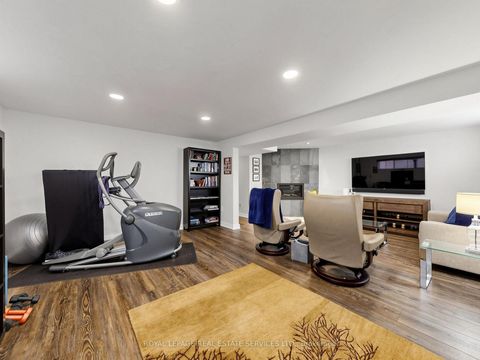 Photo 29 at 9 Coral Cove Crescent, Donalda, Toronto