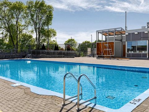 Photo 49 at 9 Coral Cove Crescent, Donalda, Toronto