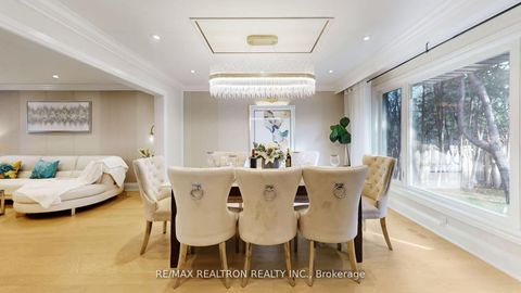 Photo 12 at 1 Whitelaw Court, Grandview, Markham