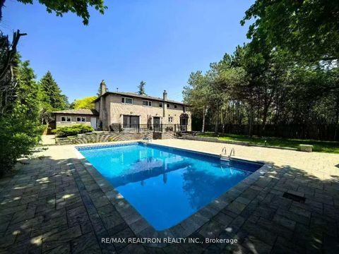 Photo 47 at 1 Whitelaw Court, Grandview, Markham