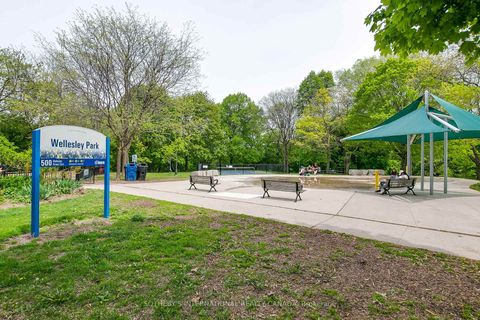Photo 45 at 460 Wellesley Street E, South St. James Town, Toronto