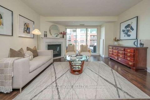 Photo 4 at 618 - 18 Concorde Place, Don Mills, Toronto