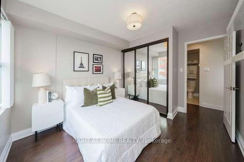 Photo 16 at 618 - 18 Concorde Place, Don Mills, Toronto