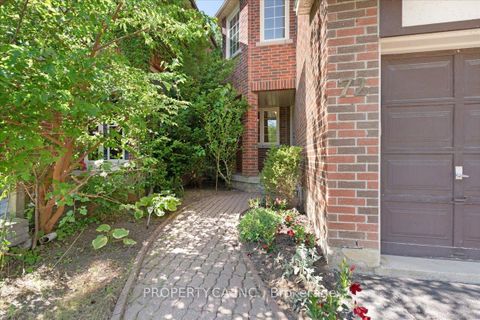 Photo 1 at 72 Roxborough Lane, Uplands, Vaughan