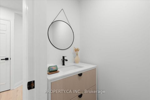 Photo 10 at 72 Roxborough Lane, Uplands, Vaughan