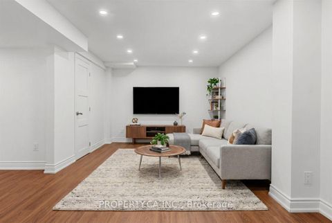 Photo 22 at 72 Roxborough Lane, Uplands, Vaughan
