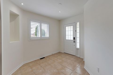 Photo 4 at 27 Clair Avenue, Brooklin, Whitby