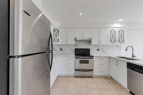 Photo 9 at 27 Clair Avenue, Brooklin, Whitby