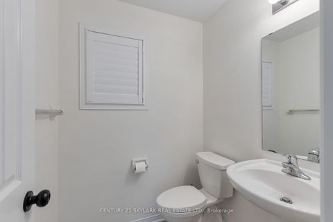 Photo 11 at 27 Clair Avenue, Brooklin, Whitby