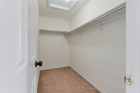 Photo 18 at 27 Clair Avenue, Brooklin, Whitby