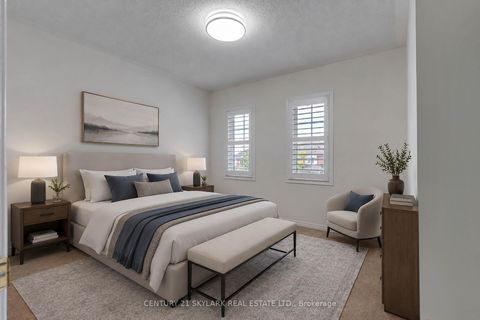 Photo 19 at 27 Clair Avenue, Brooklin, Whitby
