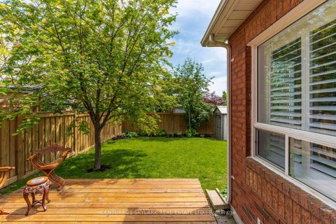Photo 29 at 27 Clair Avenue, Brooklin, Whitby