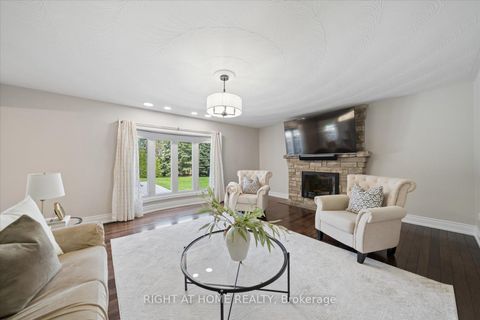 Photo 13 at 137 Treegrove Circle, Hills of St Andrew, Aurora