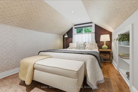 Photo 5 at 306 Courcellette Avenue, Central, Oshawa