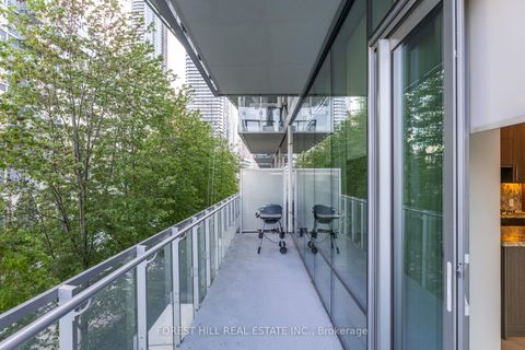 Photo 14 at 313 - 39 Queens Quay E, Waterfront Communities C8, Toronto