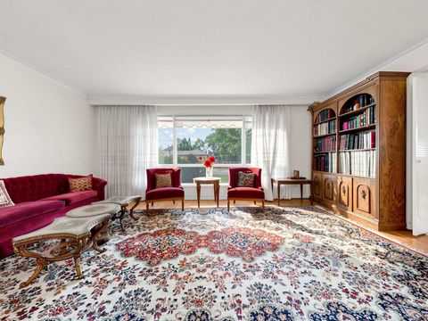 Photo 4 at 145 York Downs Drive, Clanton Park, Toronto
