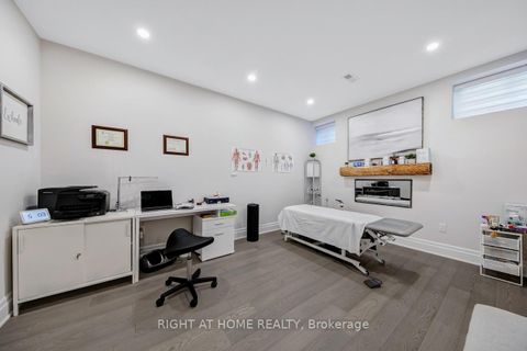 Photo 42 at 38 Menotti Drive, Oak Ridges, Richmond Hill