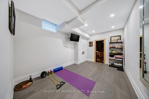 Photo 44 at 38 Menotti Drive, Oak Ridges, Richmond Hill