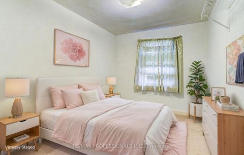 Photo 20 at 414 Melrose Street, Mimico, Toronto