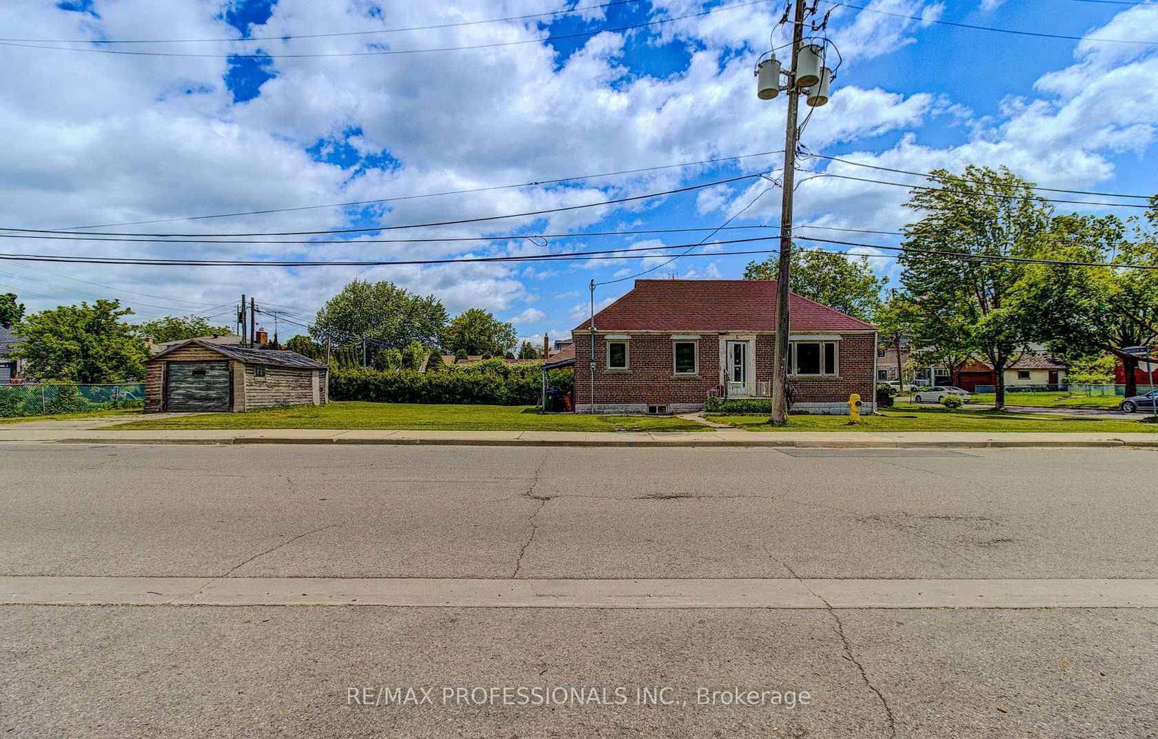 414 Melrose Street, Mimico, Toronto photo number 2