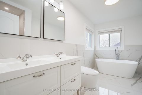 Photo 18 at 8 Pietro Drive, Vellore Village, Vaughan