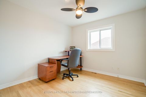 Photo 23 at 8 Pietro Drive, Vellore Village, Vaughan