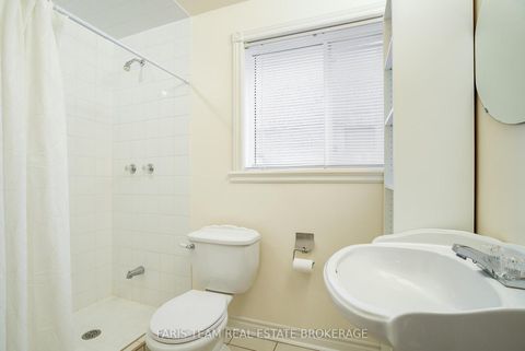 Photo 30 at 8 Pietro Drive, Vellore Village, Vaughan