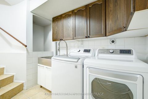 Photo 31 at 8 Pietro Drive, Vellore Village, Vaughan