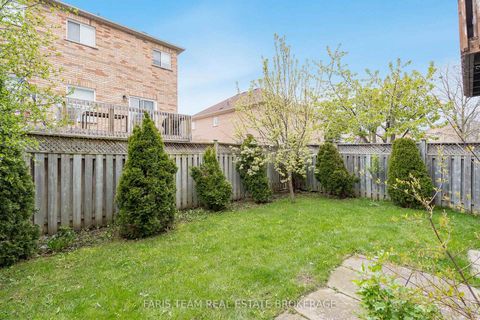 Photo 36 at 8 Pietro Drive, Vellore Village, Vaughan