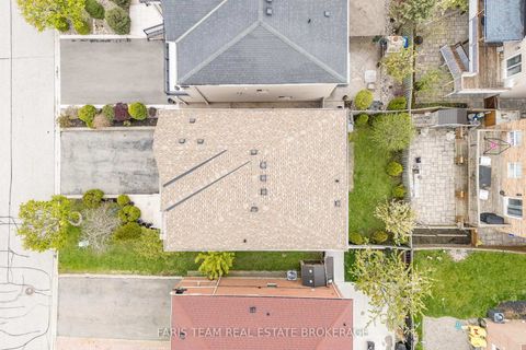 Photo 37 at 8 Pietro Drive, Vellore Village, Vaughan