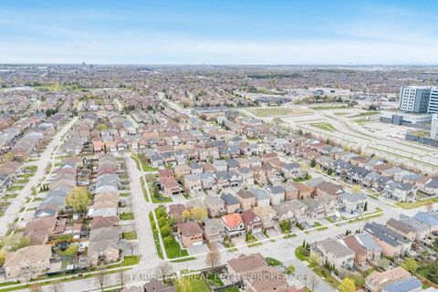 Photo 39 at 8 Pietro Drive, Vellore Village, Vaughan